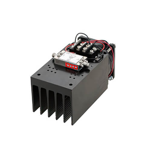PASTERNACK PE15A4063F RF AMPLIFIER MODULE 8 - 12.4 GHz 27 dBm